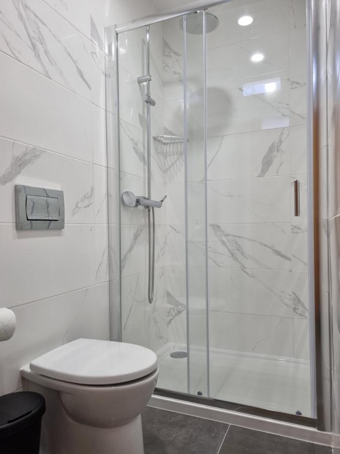 Apartamento T2 Salva-Vidas 纳扎雷 外观 照片
